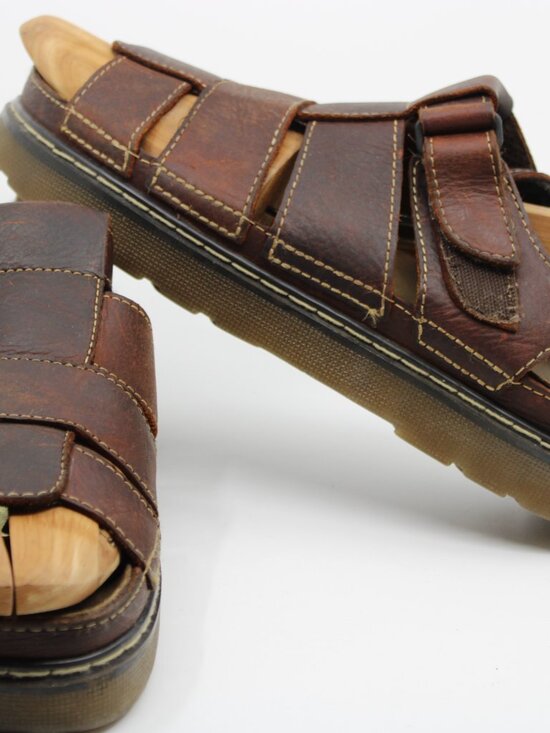 Sonoma Genuine Jeasn Co. Men Brown Leather SZ 11M Hoop & Loop Padded